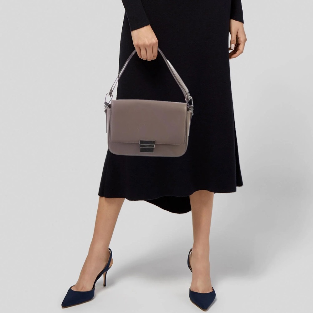 Michael kors Elegant Gray Shoulder Bag